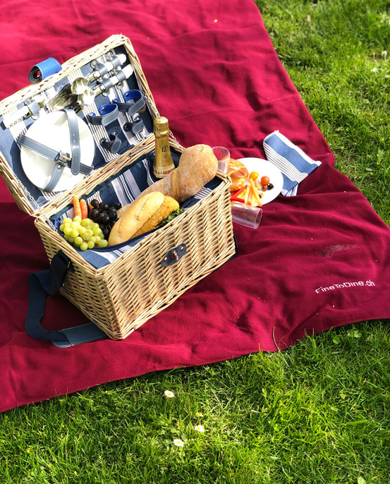 Stimmen-Festival, Picknick-Korb für 2 Personen